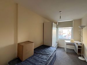 Photo 7- click for photo gallery